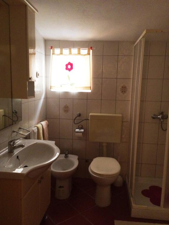 Apartment House Aria Baška Voda الغرفة الصورة
