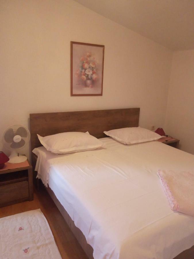 Apartment House Aria Baška Voda المظهر الخارجي الصورة